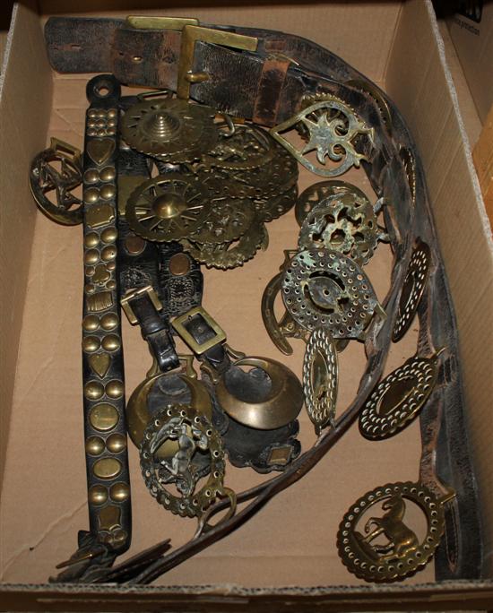 Quantity of horse brasses